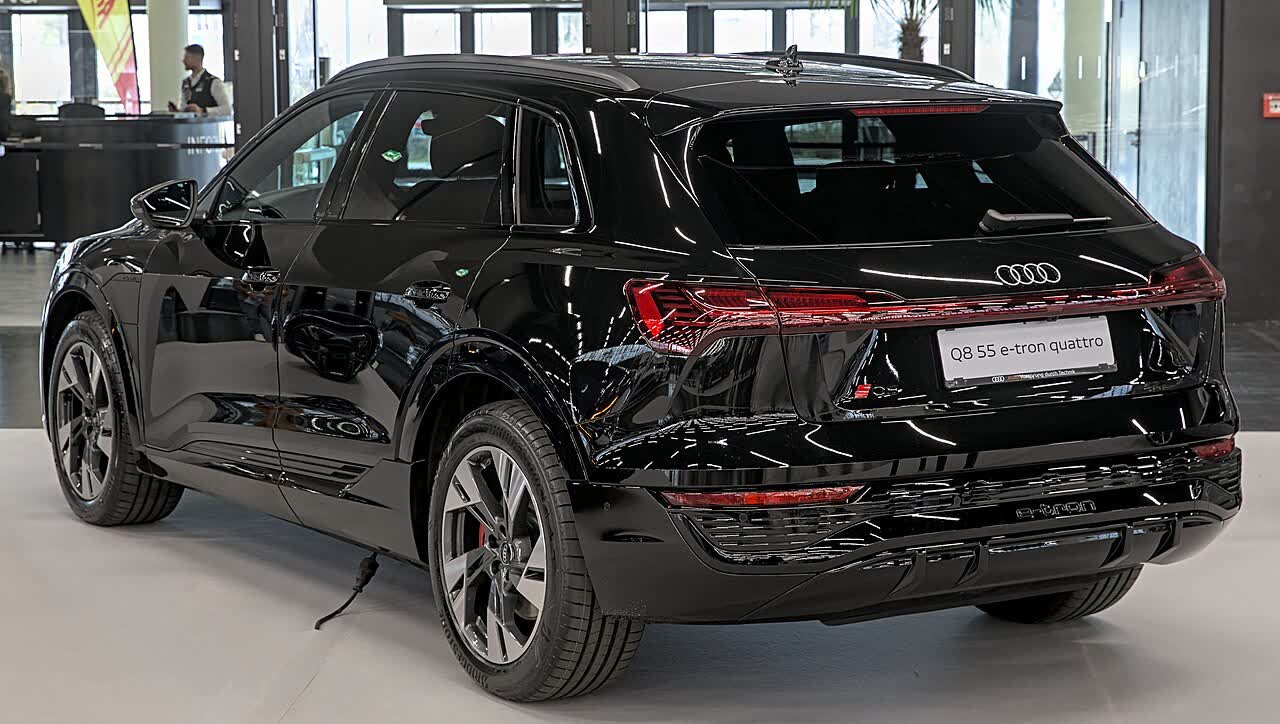 Käytetty Audi e-tron ja Q8 e-tron — ostajan opas 2026