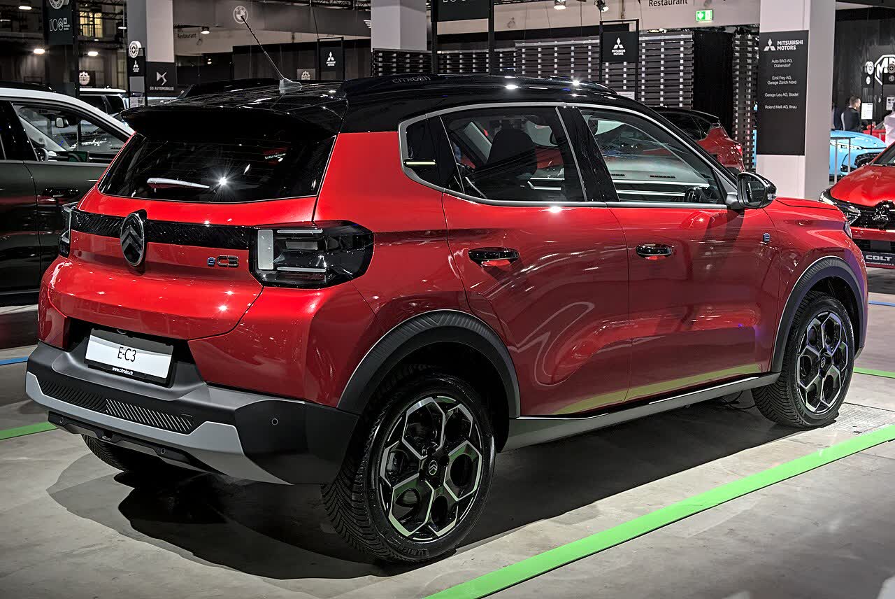 EU:n uusi M1E-luokka tähtää 20 000 euron sähköautoon — kolme mallia täyttäisi ehdot jo nyt