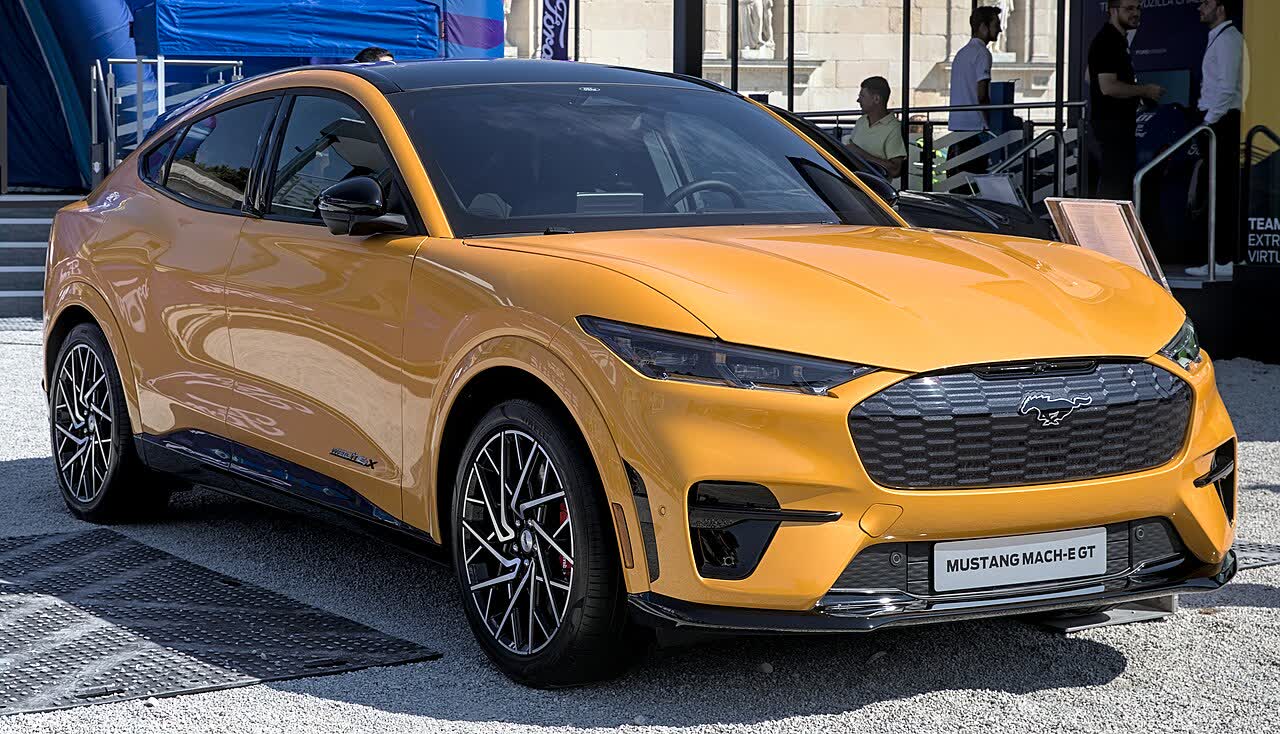 Ford Mustang Mach-E ER (2025)