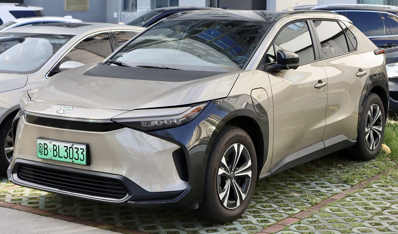 Toyota bZ4X (2025)