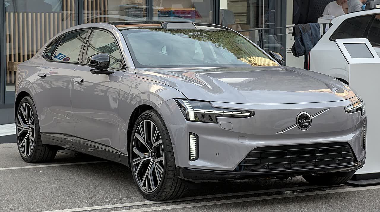 Volvo ES90 Twin Motor (2026)