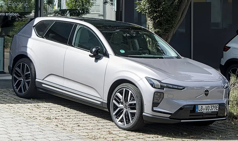 B-kortilla saa ajaa 4 250 kilon sähköautoa marraskuusta 2027 alkaen