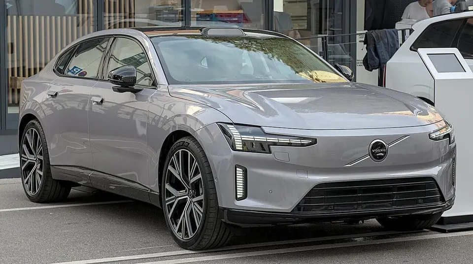 Volvo ES90 Twin Motor (2026)