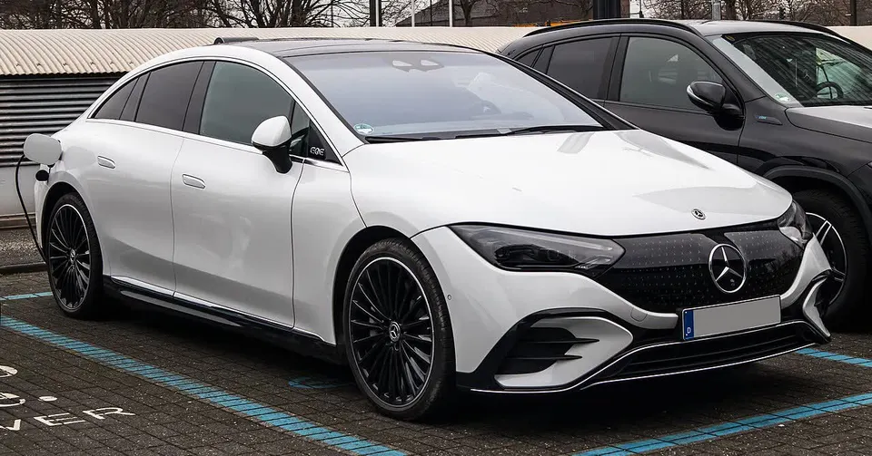 Mercedes-Benz EQE 350+ (2026)